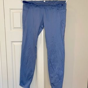 Full length light blue leggings w/ pockets